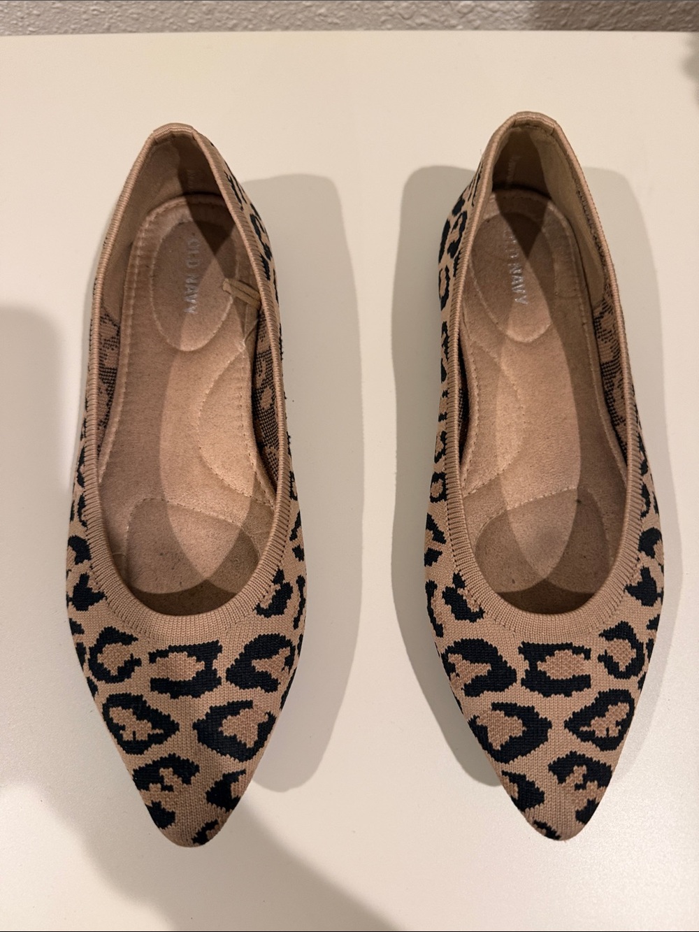 Old Navy Leopard Knit Pointed Flats - Tan and Black